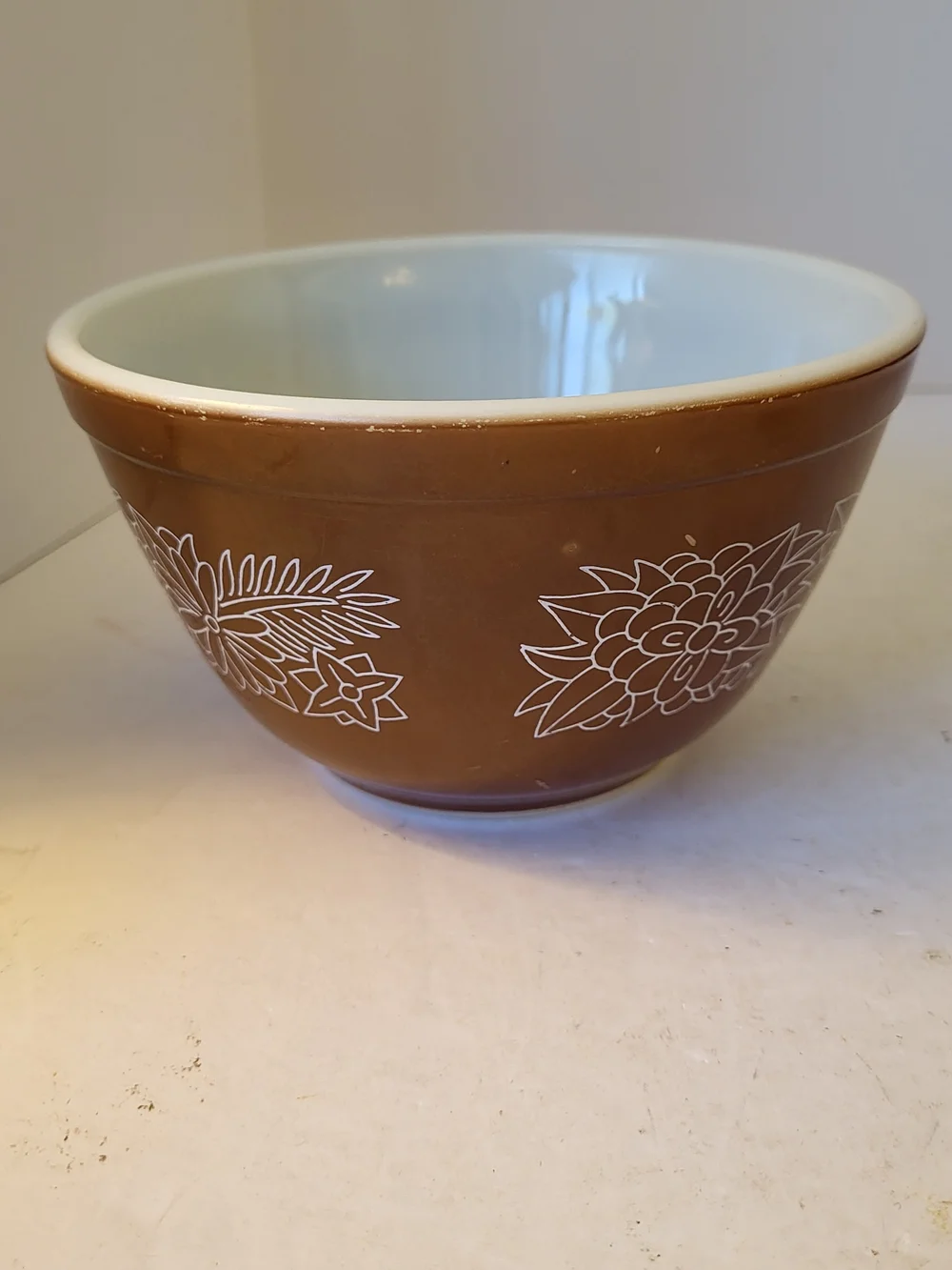 Vintage Pyrex Brown Woodland #401 Mixing Bowl 1979-83 1.5pt